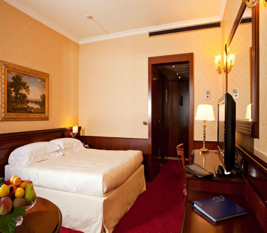 Atahotel Executive Milánó Szoba fotó