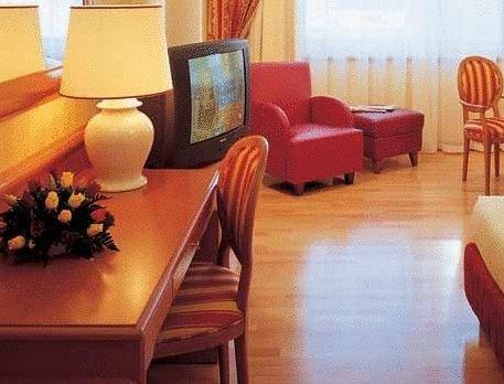 Atahotel Executive Milánó Szoba fotó